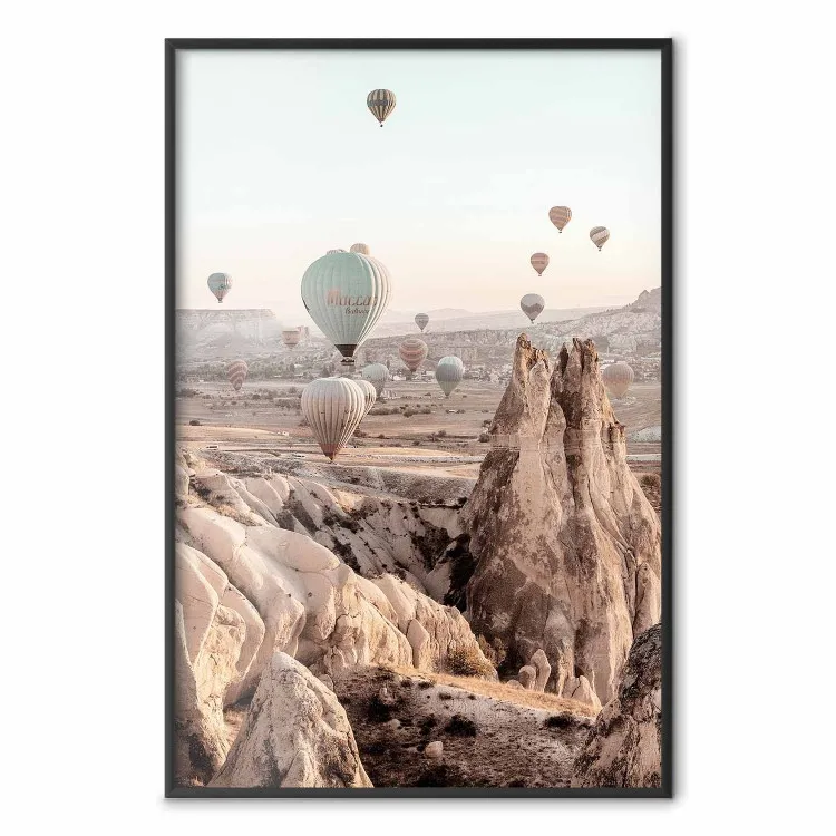 Märchenhafte Reise - Landschaft mit steinernen Gipfeln