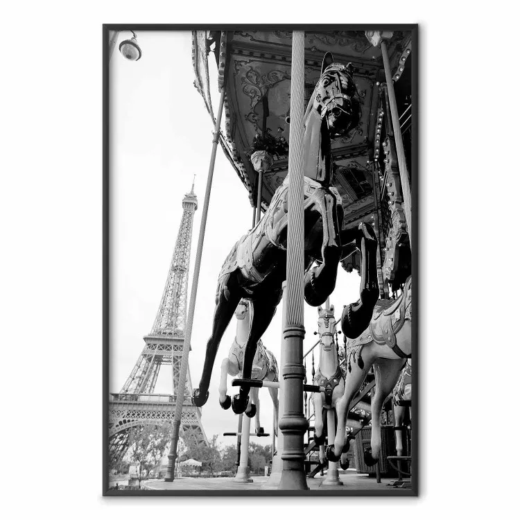 Wirbelndes Paris - Graues Karussell mit Pferd vor Eiffelturm